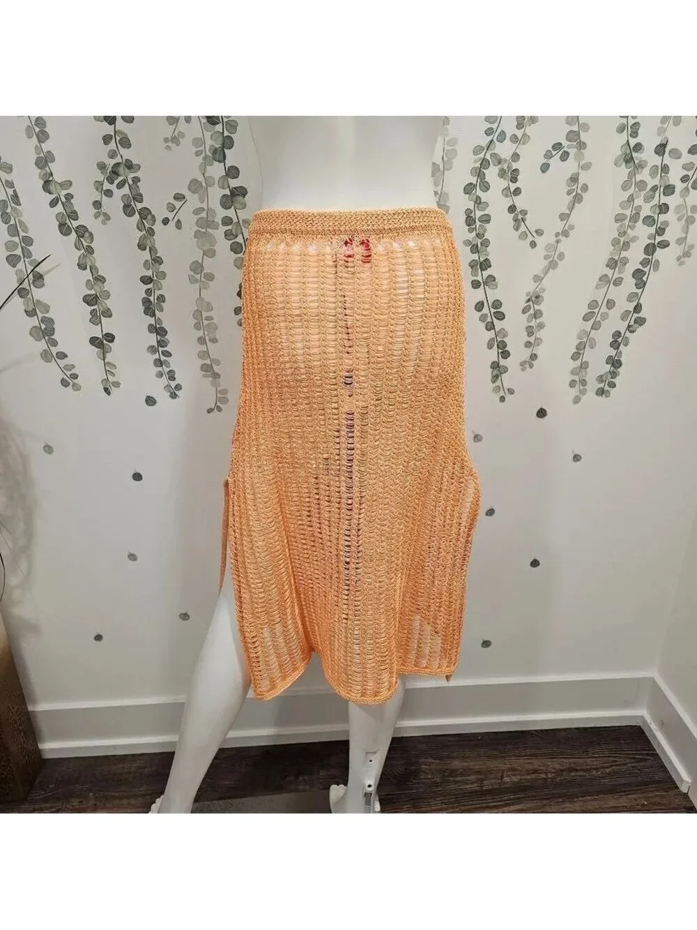 SOLID & STRIPED crochet silhouette